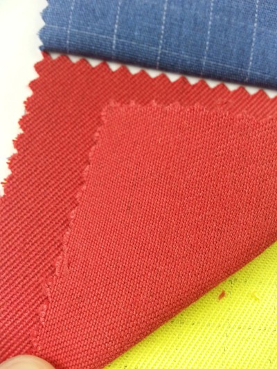 HK-KPMN Firestrike 245 45度照